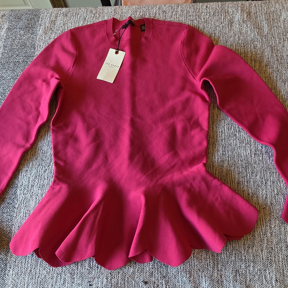 Ted Baker London Fuchsia Scalloped Blouse